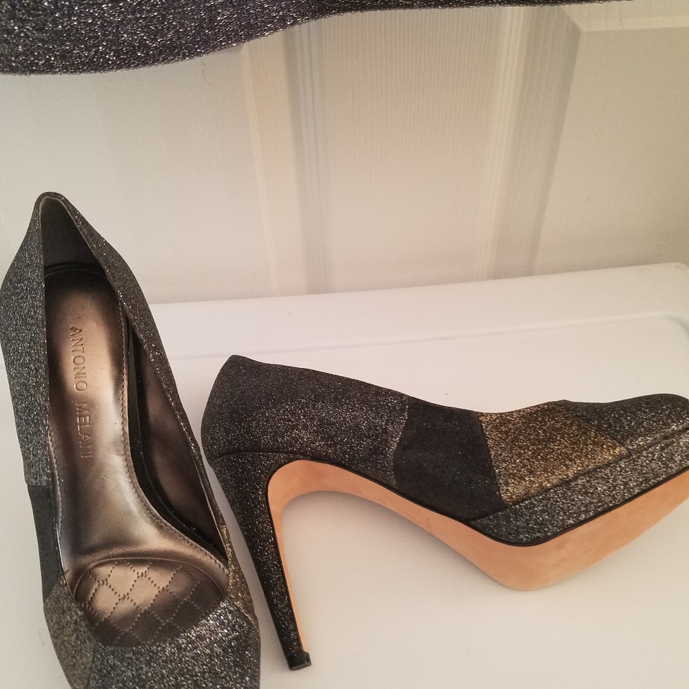 Size 8 Antonio Melanie dress heels
